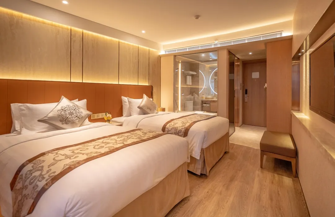 Hotel Golden Dragon-1